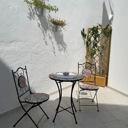 Cortile Carducci Guest house *