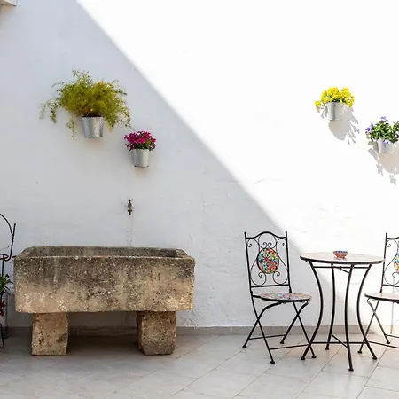 Casa de hóspedes Cortile Carducci 4*