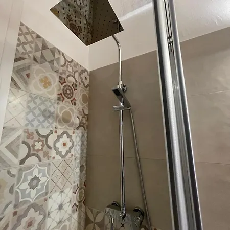 Casa de hóspedes Cortile Carducci Racale